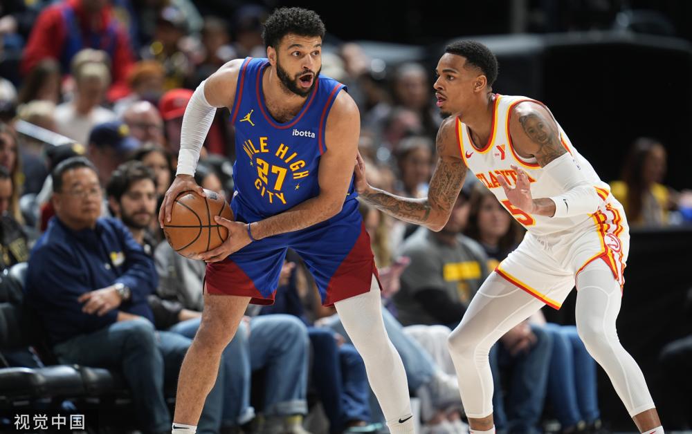 但场下却饱 但场下却饱