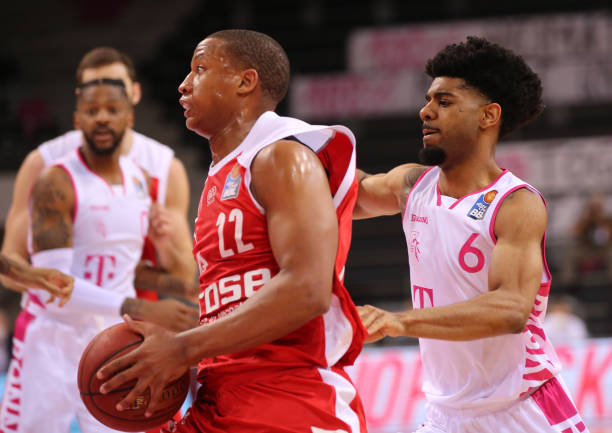 限制对方得 限制对方得